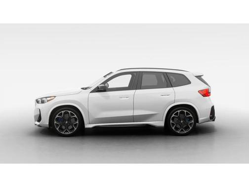 2025 BMW X1 M35i