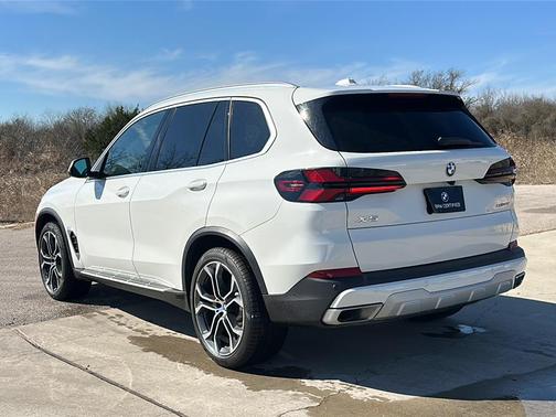 2024 BMW X5 xDrive40i