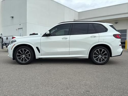 2022 BMW X5 sDrive40i