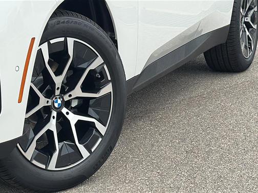 Alpine White 2026 BMW X3 30 xDrive