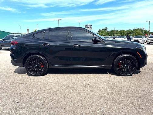 Black Sapphire Metallic 2026 BMW X6 M60i