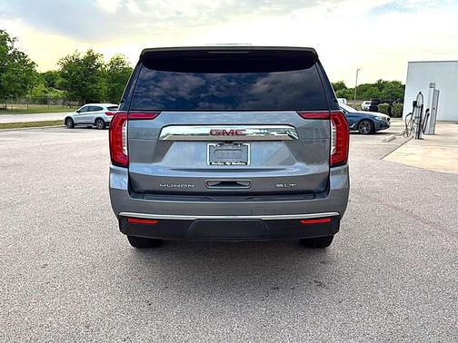 Satin Steel Metallic 2022 GMC Yukon SLT