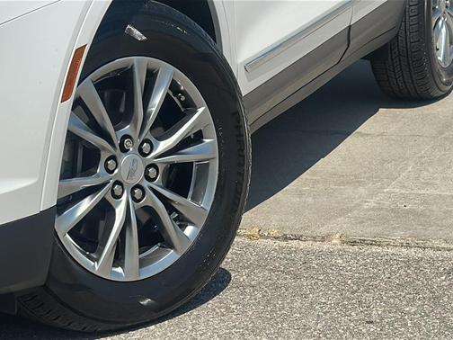 2020 Cadillac XT5 Premium Luxury