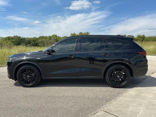 2025 Acura MDX A-SPEC Advance Package