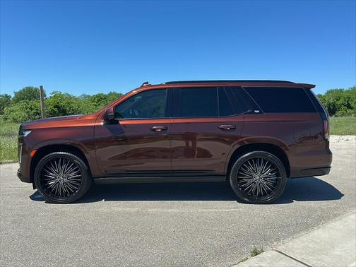 2023 Cadillac Escalade Sport