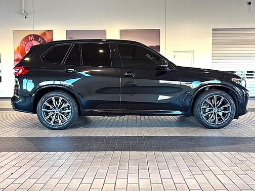 2022 BMW X5 PHEV xDrive45e