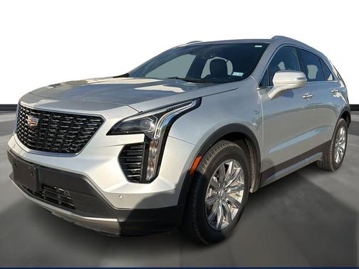 2022 Cadillac XT4 Premium Luxury