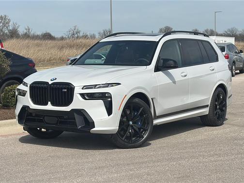 2026 BMW X7 M60i
