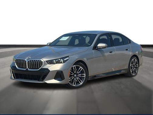 2025 BMW 540 i xDrive