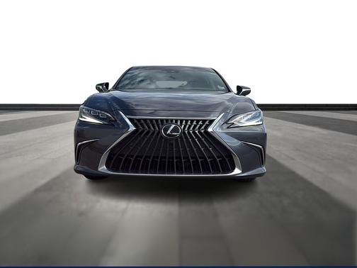 2023 Lexus ES 300h Ultra Luxury