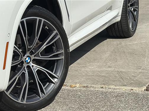 2022 BMW X4 xDrive30i