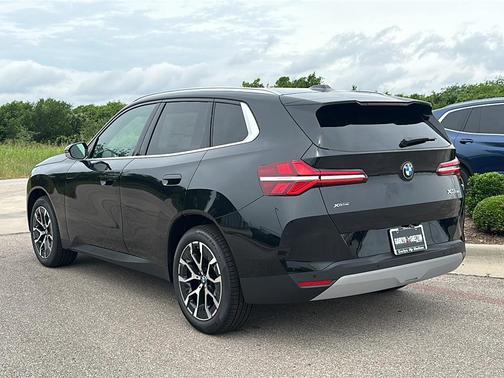 Black Sapphire Metallic 2026 BMW X3 30 xDrive