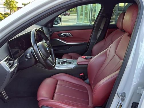 2023 BMW 330 i