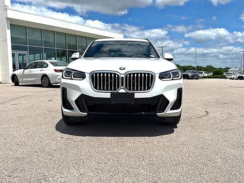 Alpine White 2024 BMW X3 sDrive30i