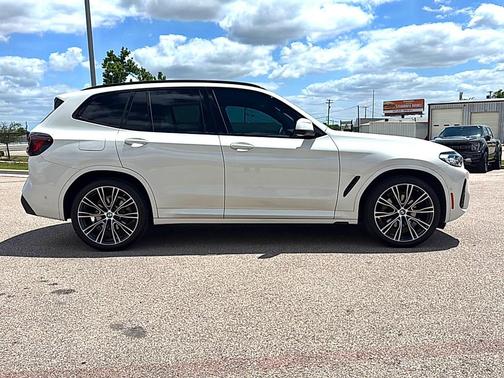 Alpine White 2024 BMW X3 sDrive30i