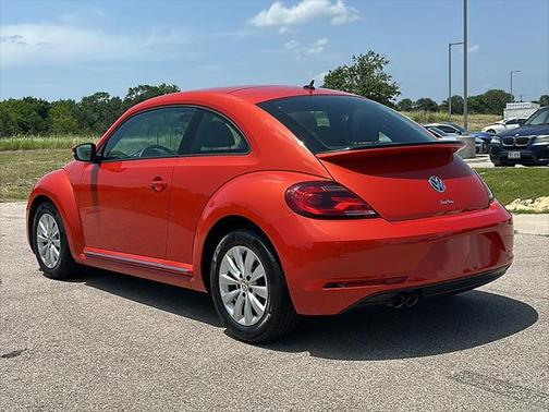 2019 Volkswagen Beetle 2.0T S