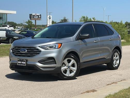 2020 Ford Edge SE