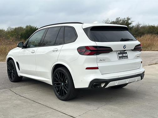 2026 BMW X5 sDrive40i