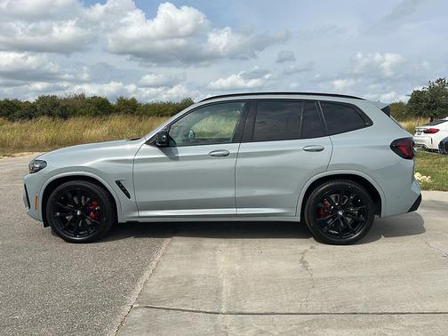 2024 BMW X3 M40i