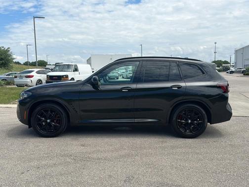 Black Sapphire Metallic 2023 BMW X3 M40i