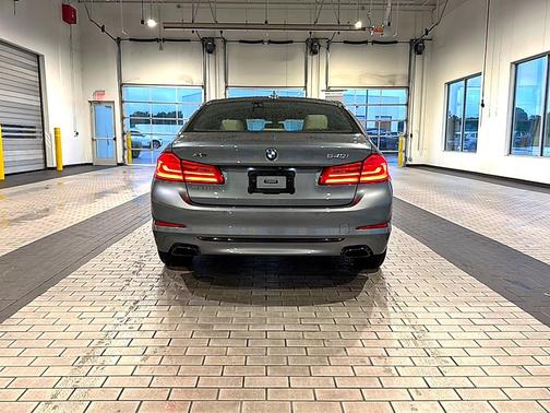Bluestone Metallic 2020 BMW 540 xDrive