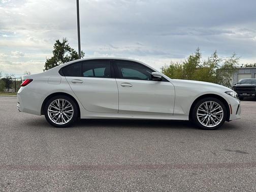 2023 BMW 330 xDrive