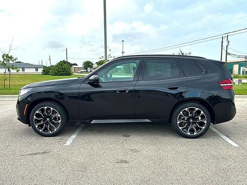 Black Sapphire Metallic 2026 BMW X3 30 xDrive