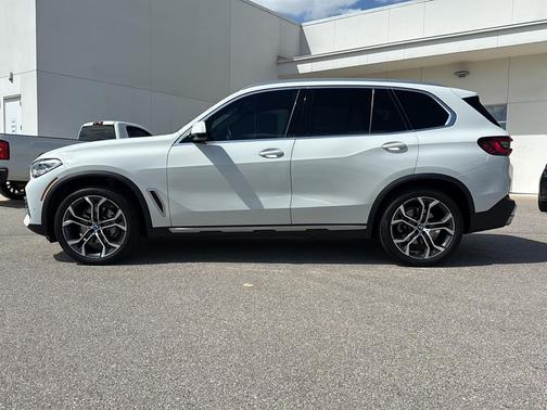2022 BMW X5 sDrive40i