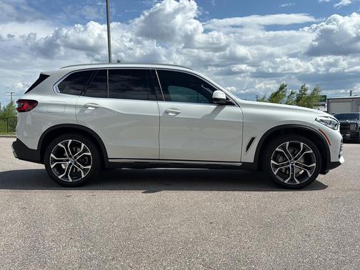 2022 BMW X5 sDrive40i