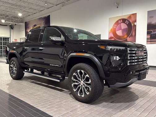 2023 GMC Canyon Denali
