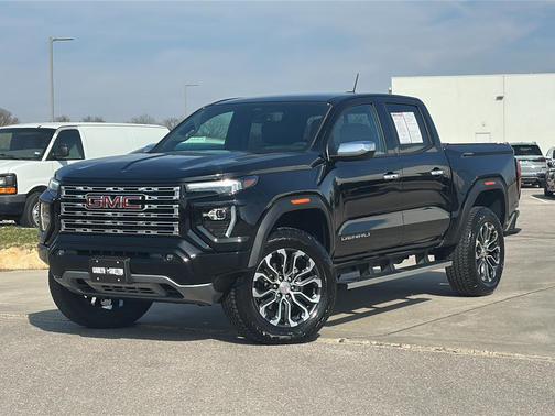 2023 GMC Canyon Denali