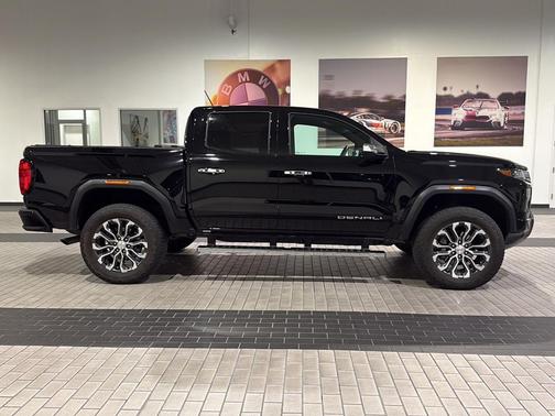 2023 GMC Canyon Denali