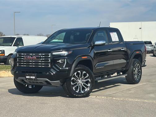 2023 GMC Canyon Denali
