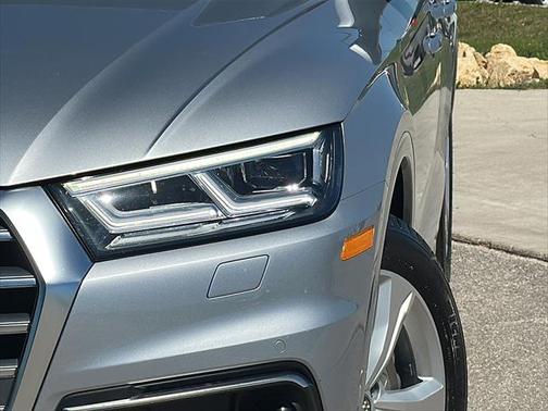 2020 Audi Q5 45 Prestige