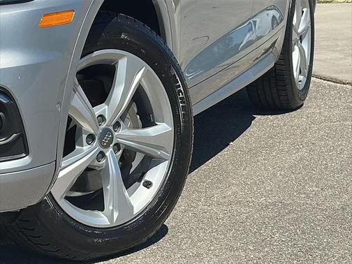 2020 Audi Q5 45 Prestige