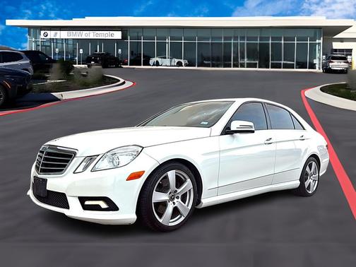 Diamond White Metallic 2011 Mercedes-Benz E-Class 4MATIC