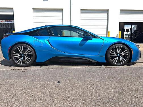 2015 BMW i8 2DR CPE