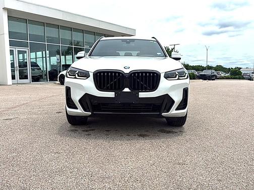 Alpine White 2024 BMW X3 sDrive30i