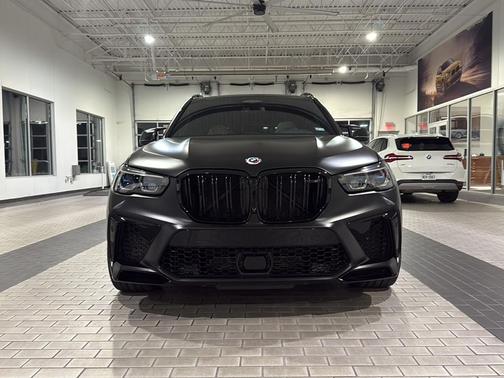 2022 BMW X5 M Base