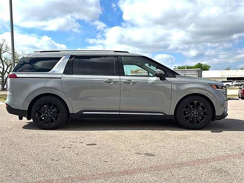 2024 Kia Carnival SX Prestige