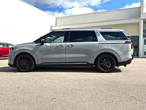 2024 Kia Carnival SX Prestige