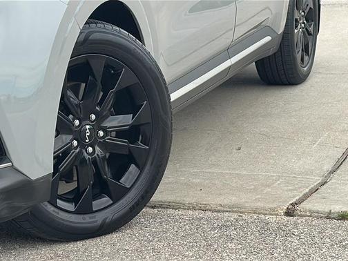 2024 Kia Carnival SX Prestige