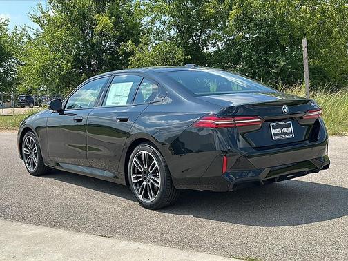 2026 BMW 530 i