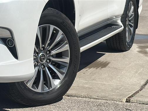 2023 Lexus GX 460 Luxury