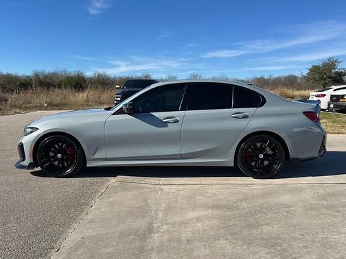 2023 BMW M340 i