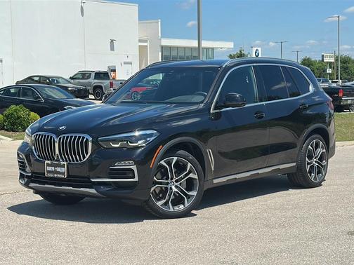 Black Sapphire Metallic 2021 BMW X5 sDrive40i
