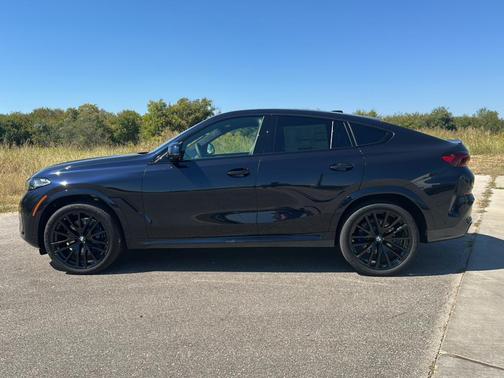 2026 BMW X6 xDrive40i