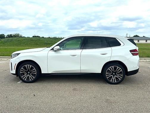 Alpine White 2026 BMW X3 30 xDrive