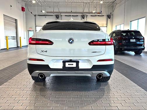 2021 BMW X4 xDrive30i