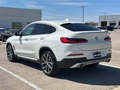 2021 BMW X4 xDrive30i